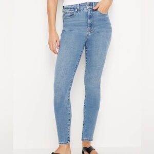 GOOD AMERICAN ALWAYS FITS GOOD LEGS SKINNY JEANS